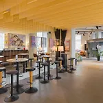 Hotel Corner