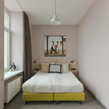 Hotel Corner