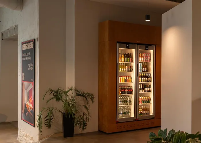 Corner Ξενοδοχείο 4*